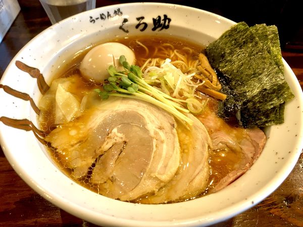 「特製醤油ラーメン」@らーめん処 くろ助の写真