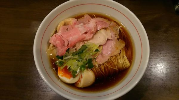 「特撰ラーメン黒 1050円」@八咫烏の写真
