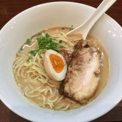 醤油らーめん(¥700)