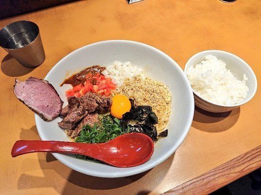 「【限定】狂暴な羊の混ぜそば（中）＋小ライス」@麺屋 翔 品川店の写真