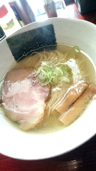 「塩らあめん  670円」@翔鶴 高崎店の写真