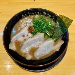 鷲掴みとんこつ(超濃厚)