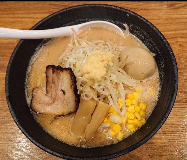 「味噌らーめん＋味玉」@麺処 青野の写真