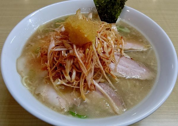「にんにく入りネギチャーシューメン」@本格的豚骨そば まりぼの写真