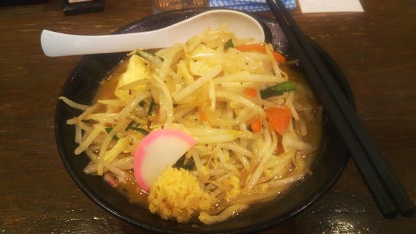 「味噌タンカラ+ショウガ」@トナリ 丸の内店の写真