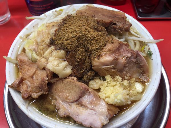 「小豚」@麺でる 戸越店の写真