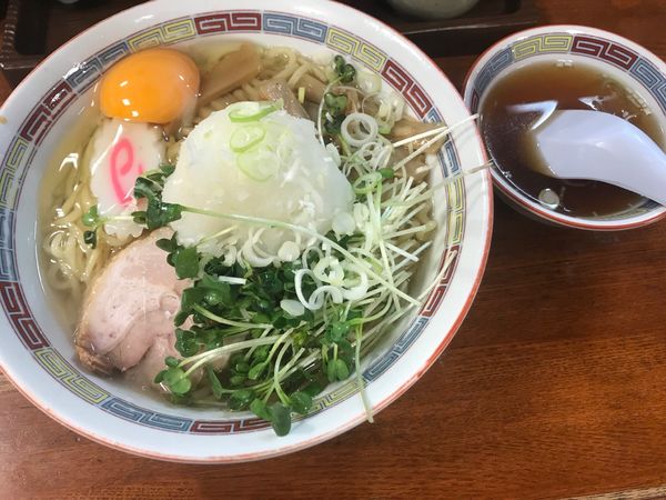 「おろし油そば大盛」@宝華らぁめんの写真