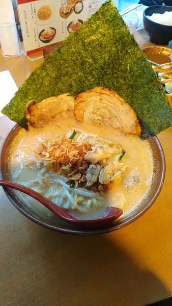 「江戸前味噌(ﾁｬｰｼｭｰ2枚のせ)」@みそ屋 田所商店 WBG店の写真