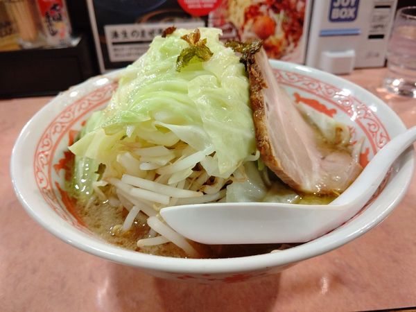 「キャベふじ麺(中盛・250g)820円→700円」@特級豚骨 中華そば湊生の写真