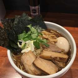 江戸醤油ら〜麺