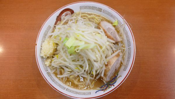 「小ラーメン¥780／ニンニク¥0」@ラーメン豚山 大塚店の写真