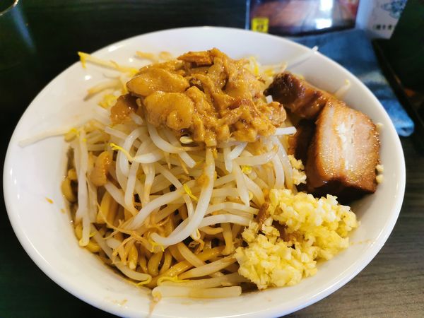 「ブタメン大盛＋小ライス」@恵比寿ブタメン 早稲田店の写真