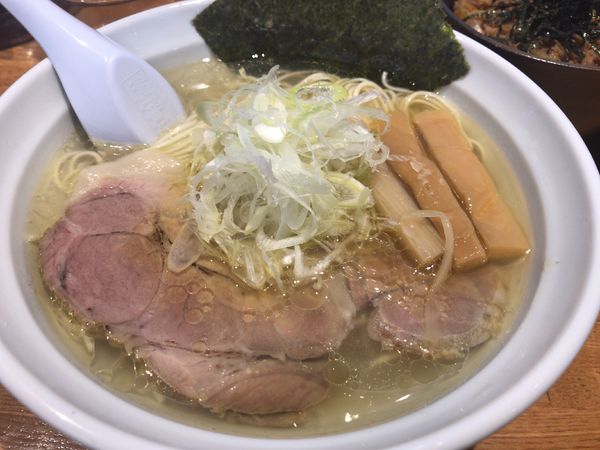 「塩ラーメンCセット1050円」@麺屋 銀次郎の写真