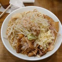 小豚ラーメン(にんにく、あぶら)