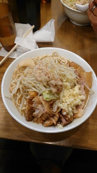 「小豚ラーメン(にんにく、あぶら)」@ラーメン二郎 前橋千代田町店の写真