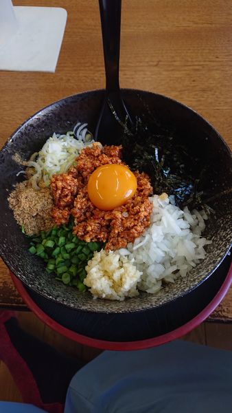「令和元年・11・19台湾まぜそば＋締の小ライス付(870円)」@麺屋みのわの写真