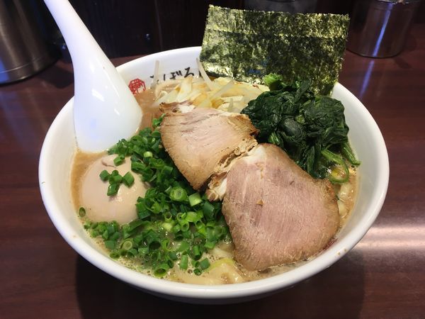 「サッポロラガービール赤星中瓶 → 野菜らーめん ＋ 味玉」@豚骨醤油らーめん まぼろしの写真