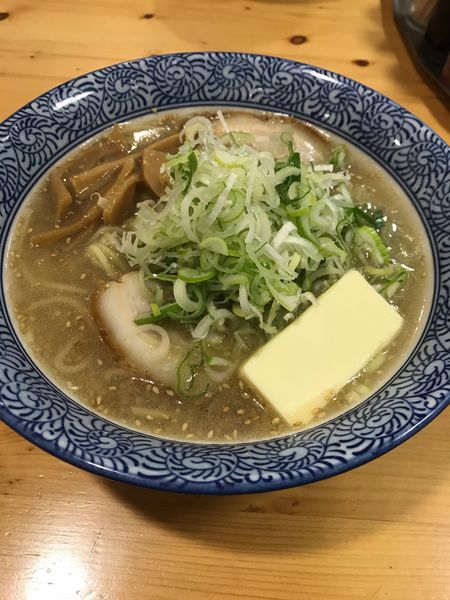 「塩長州らーめん＋ネギ＋バター」@長州ラーメン 万龍軒 富士見店の写真