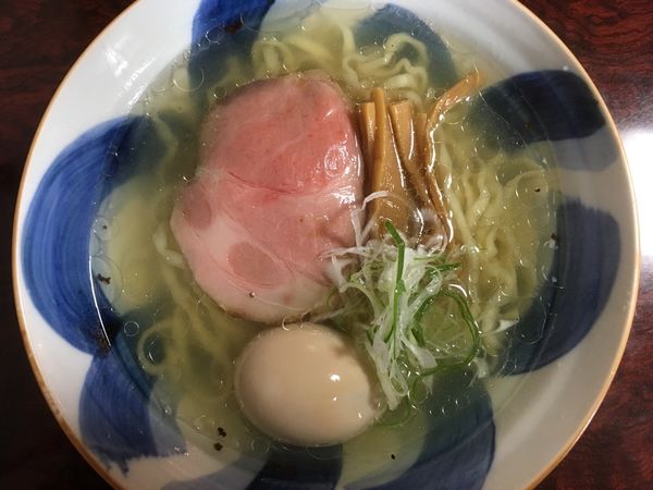 「たまご塩らぁ麺 780円」@さんくるげの写真