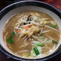 にんにくみそラーメン　800円