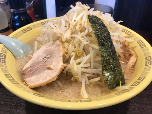 「モヤシ麺大盛り¥900」@江川亭 南多摩店の写真