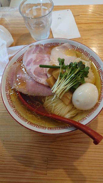 「(松)特級中華そば 白醤油 大盛」@自家製麺 くろ松の写真