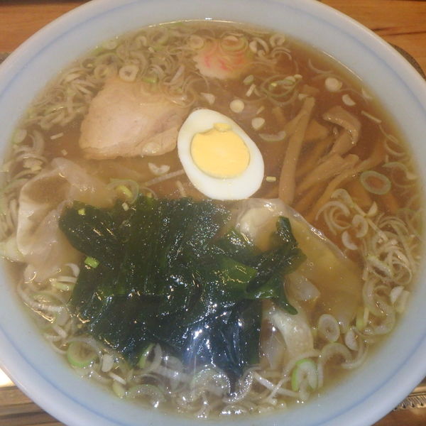 「ワンタン麺(918円)」@大勝軒 武蔵増戸店の写真