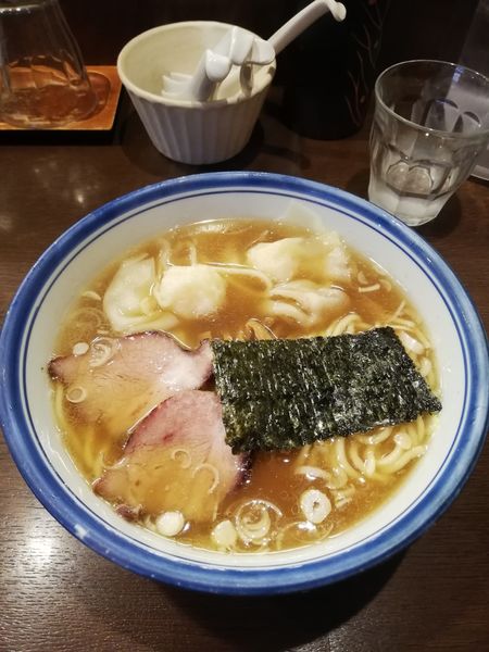 「ミックスわんたんめん　醤油　1060円」@麺屋 はやしまるの写真