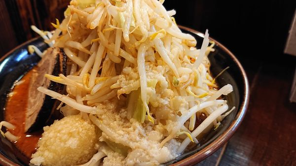 「味噌ラーメン １辛」@麺や豚髭の写真