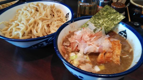 「つけ麺　中　+チャーシュー」@つけめん 玉 本店の写真