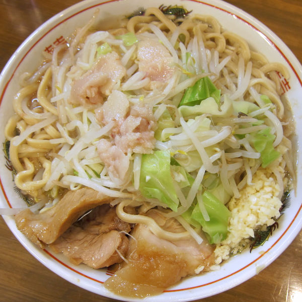 「大ラーメン 800円（野菜・ニンニク・脂）」@ラーメン二郎 前橋千代田町店の写真