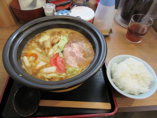 「豚カリーラーメン（９４０円）」@ラーメン猪太の写真