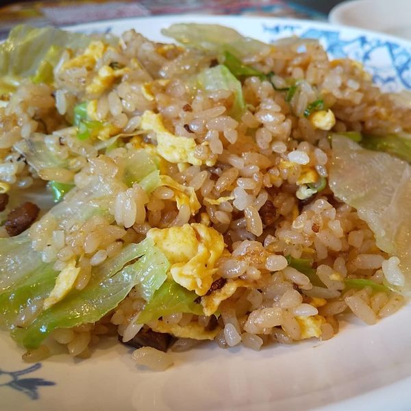 「#レタスチャーハンと餃子半ラーメンセット # 988円 #税」@バーミヤン 碑文谷店の写真