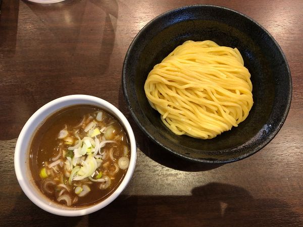 「濃厚つけ麺」@SPORTS DINING REGISTAの写真