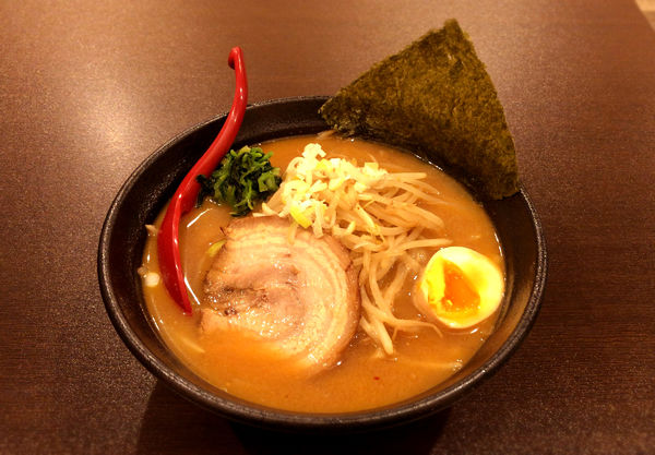 「みそラーメン(800円)」@麺や 縁の写真