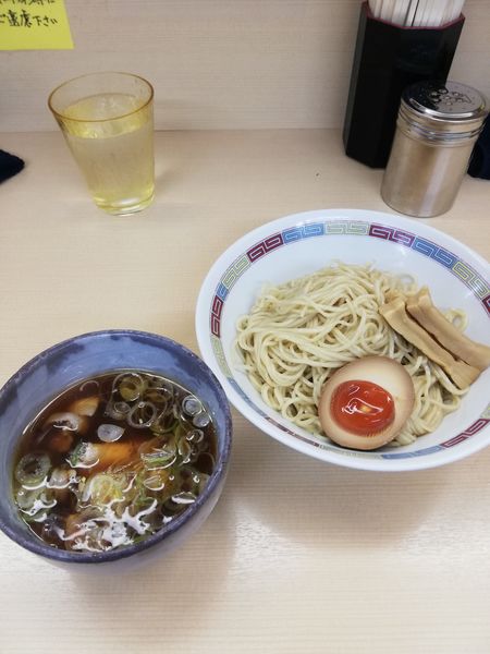 「つけ麺　　並　200グラム　950円」@煮干鰮らーめん 圓の写真