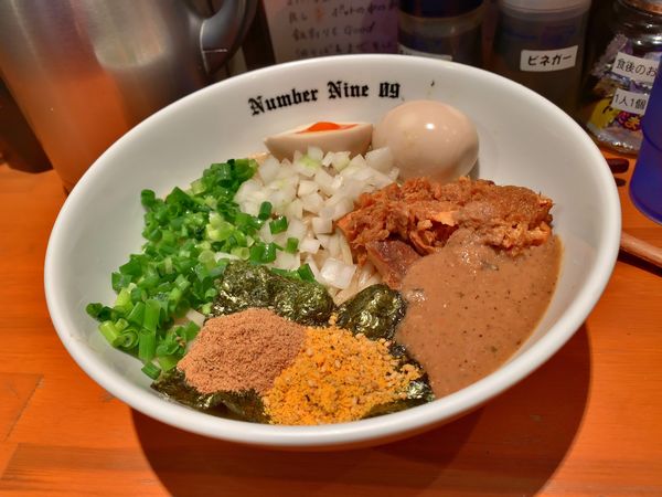 「油そば＋味玉」@麺Dining Number Nine 09の写真