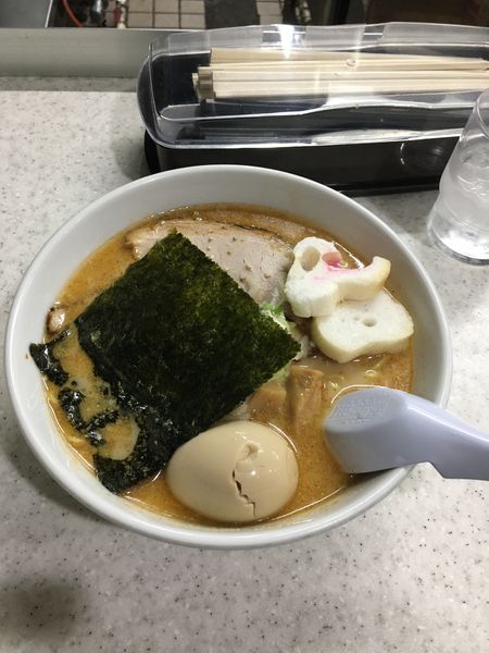 「煮干し豚骨ラーメン」@らーめん五丈原 月寒店の写真