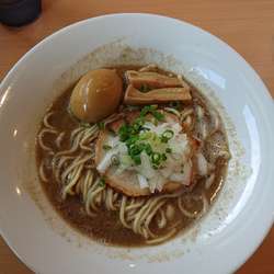 煮干しそば 大盛 味玉