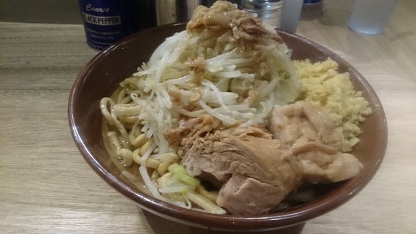 「ラーメン大・しょうが(ヤサイアブラ)￥９５０」@MEN YARD FIGHTの写真