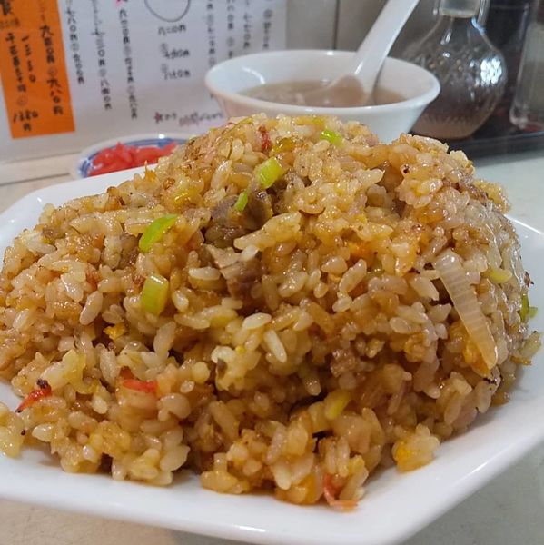 「#肉チャーハン #大盛 #890円」@中華料理 おおくまの写真