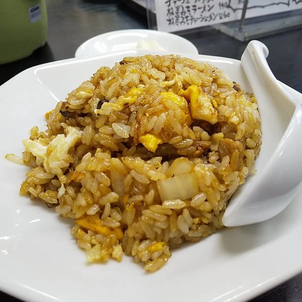 「#半チャーハン #ラーメン #930円」@支那そば 亀やの写真
