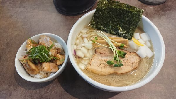 「濃厚ホタテそば 900円 + 本日のメシ 150円」@NOODLE VOICEの写真