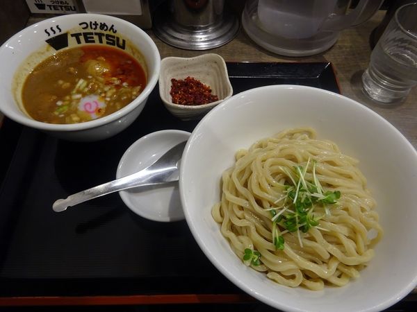 「辛つけめん」@つけめんTETSU 阪急三番街店の写真