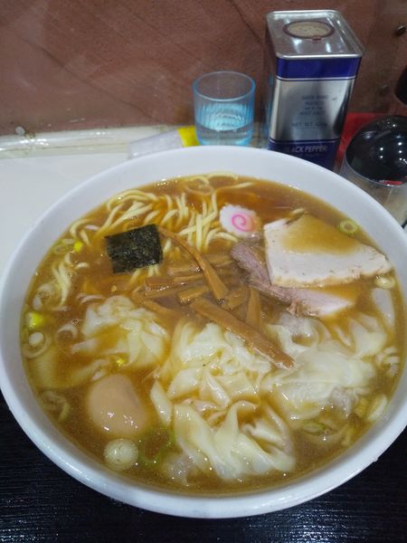「ワンタンメン1030円(麺カタメ)」@所沢大勝軒の写真
