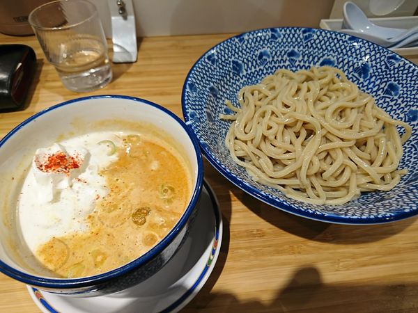 「エビ泡つけ麺(880円)」@麺 TOKITA 半蔵門店の写真