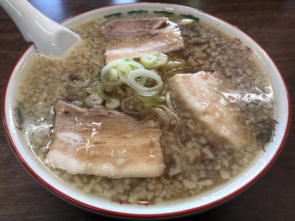 「黒の中華そば　750円」@伊藤商店 フレスポ富沢店の写真