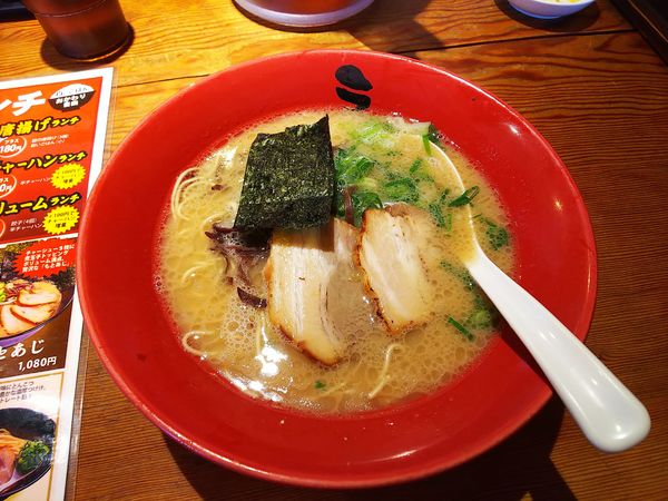 「とんこつもとあじ」@ラの壱 一宮店の写真