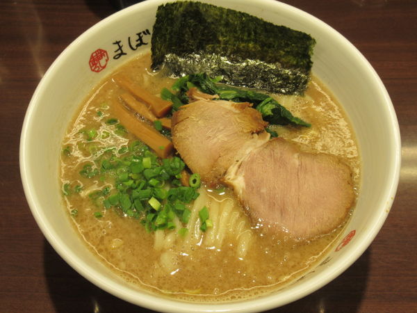 「ラーメン（760円）」@豚骨醤油らーめん まぼろしの写真