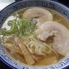 ウリナム食堂の画像